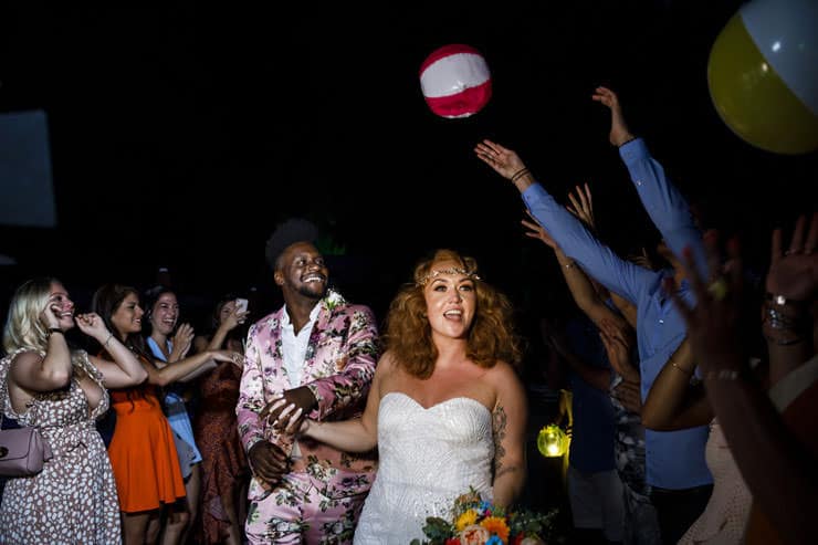 Fethiye Help Beach Wedding Photos - first dance