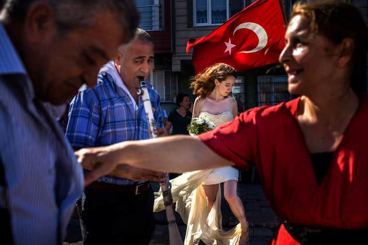 photos of wedding traditions in turkey