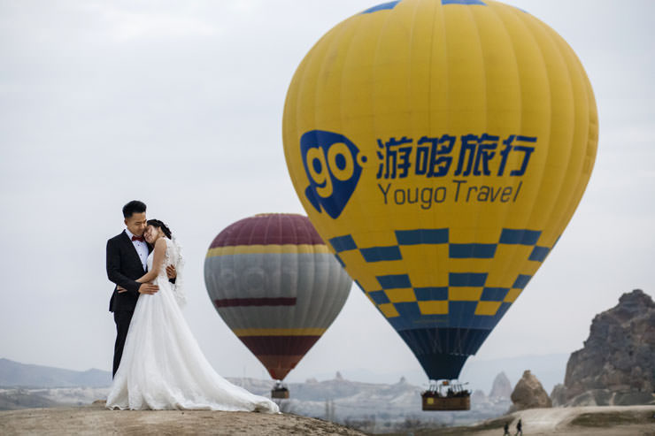 Bridal Poses in Cappadocia