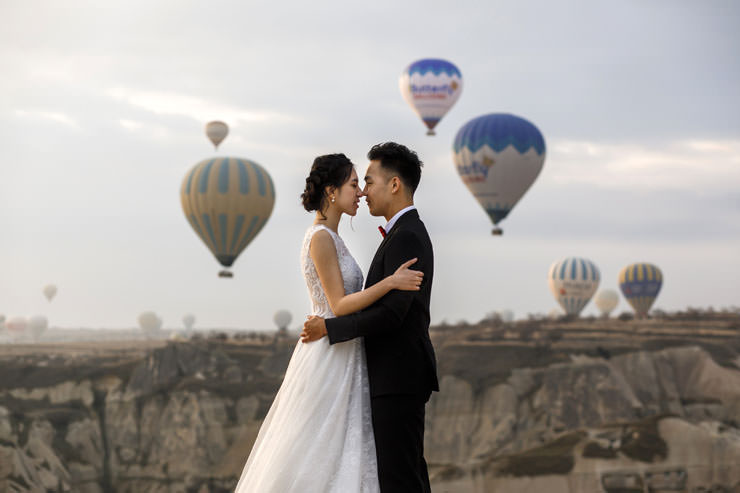 Bridal Poses in Cappadocia