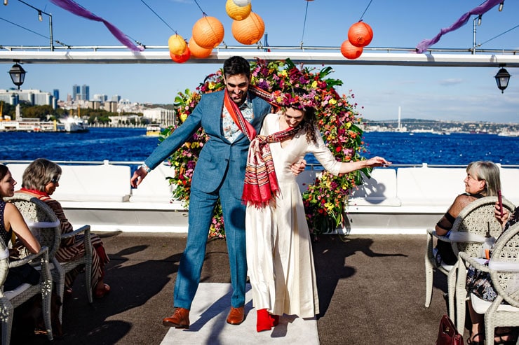 Istanbul Boat Wedding Photography